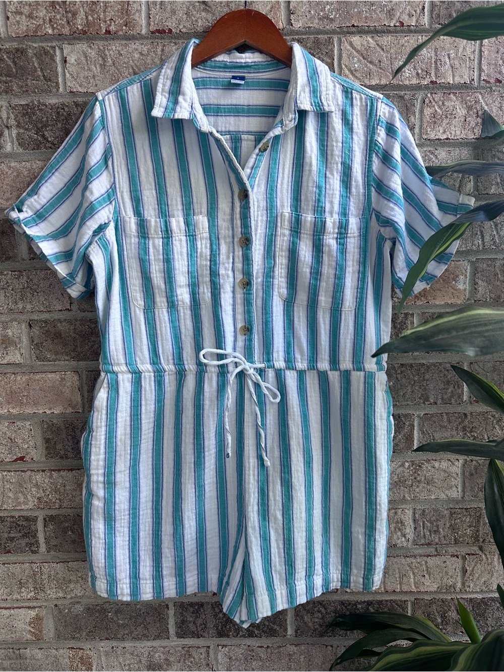 Old Navy Teal White Striped Button-Front Collared One-Piece Romper Woman’s Large